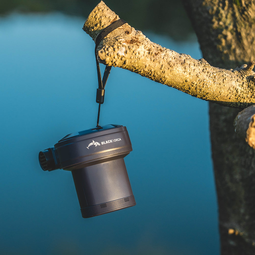 Dark blue portable air pump is suitable for most inflation scenarios